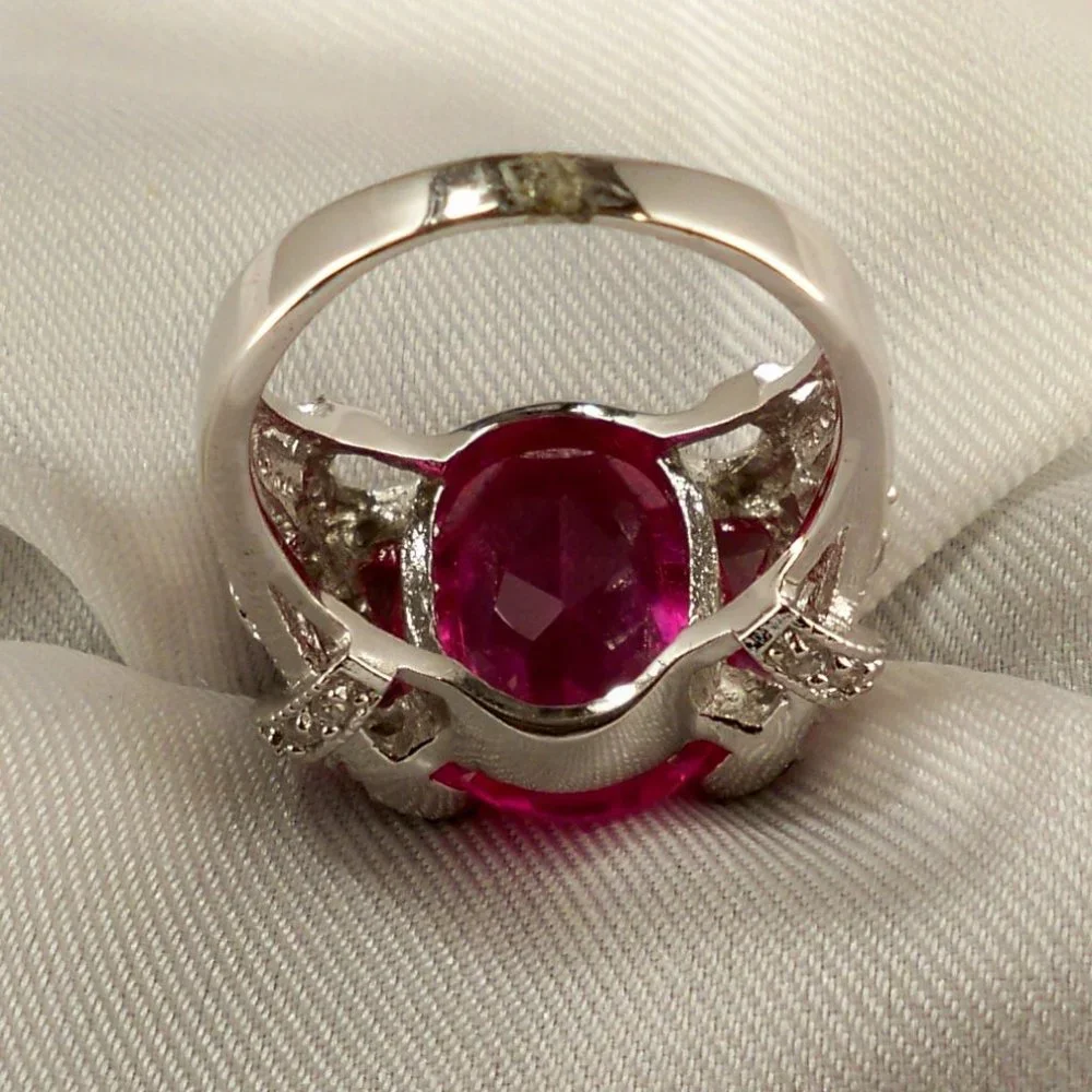 N/A pink oval